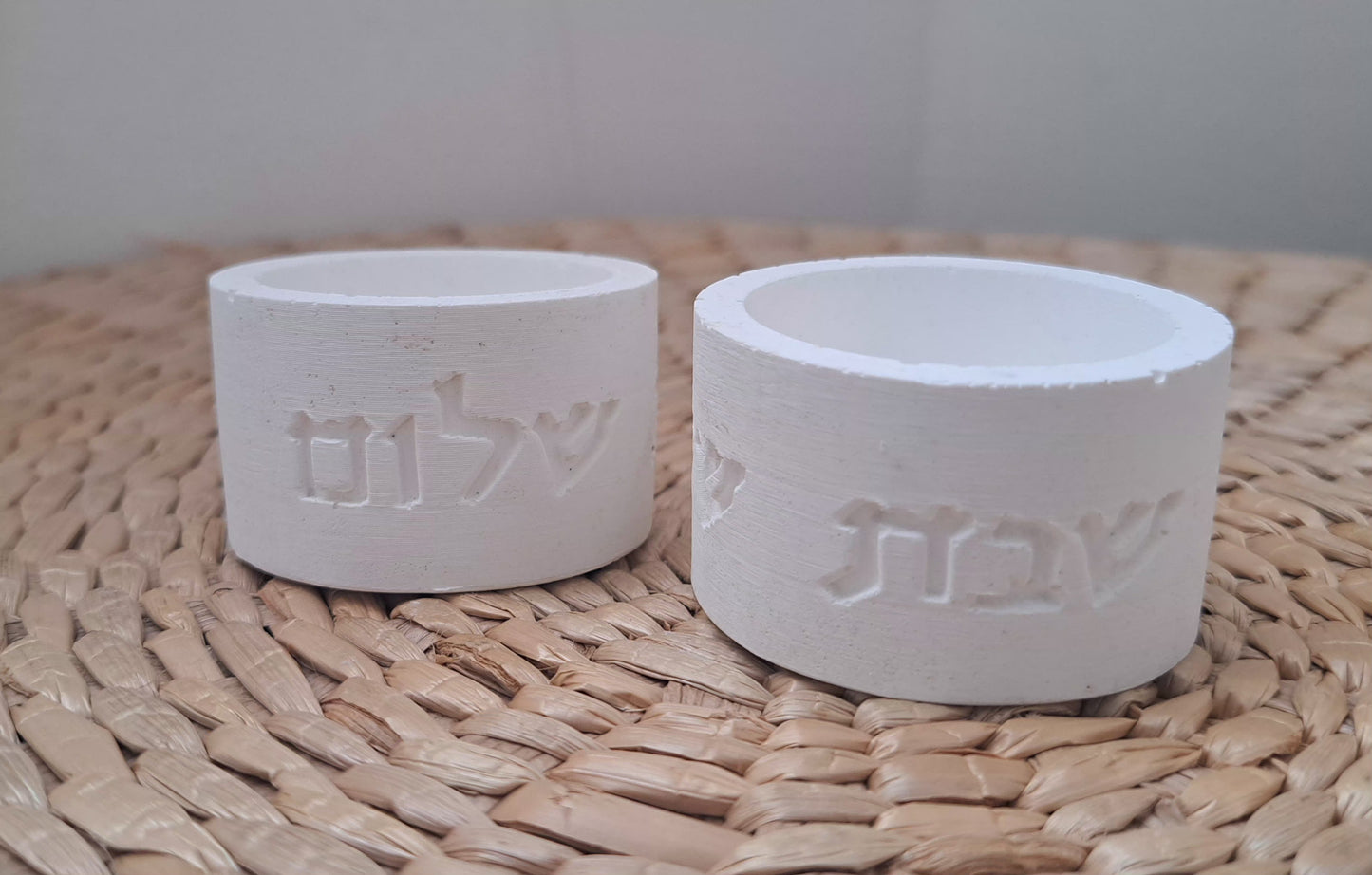 סט נרות שבת + מעמד לגפרורים